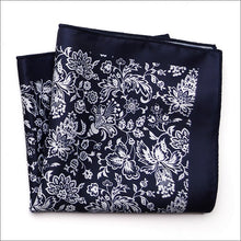 Load image into Gallery viewer, Winter Design Handkerchief