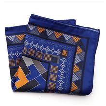 Load image into Gallery viewer, Winter Design Handkerchief