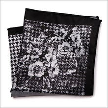 Load image into Gallery viewer, Winter Design Handkerchief